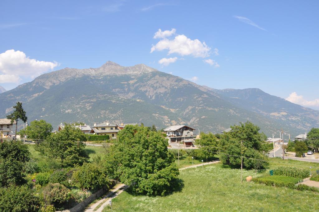 Le Foyer De La Ferme Daire Aosta Dış mekan fotoğraf